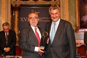Juan Antonio Ortega Díaz-Ambrona, galardonado con el XVIII Premio Pelayo para Juristas de Reconocido Prestigio