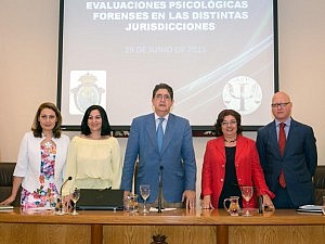El Colegio de Sevilla acoge las Jornadas de psicología forense para abogados