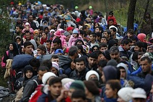 Los países de la ruta de los Balcanes se comprometen a crear 100.000 plazas para refugiados