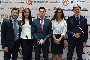Lucía Aparicio gana la Copa Masters de Debate Judicial