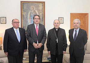 El Colegio de Sevilla participa en la entrega de una beca de la Fundación Villacieros para el Seminario Diocesano