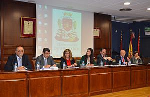 El Colegio de Murcia trata en unas jornadas de aportar soluciones a las víctimas de la violencia familiar