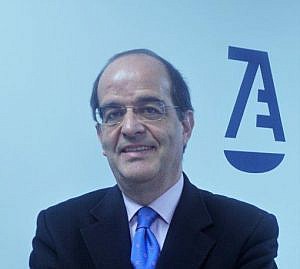 José Luis Piñar, delegado de Protección de Datos del Consejo General de la Abogacía Española