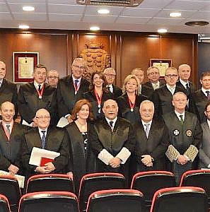 El Colegio de Abogados Murcia entrega sus máximas distinciones y homenajea a los letrados con 50 y 25 años de ejercicio
