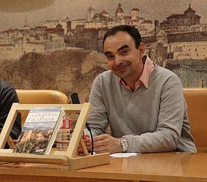 Jordi Verdaguer, abogado y escritor: “Como abogado me involucro en los casos de mis clientes; inspiran mis novelas”