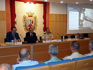 El Colegio de Abogados de Málaga aborda en una jornada las particularidades del Derecho Militar