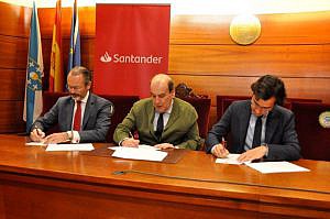 El Colegio de Abogados de A Coruña y Banco Santander firman un convenio de colaboración
