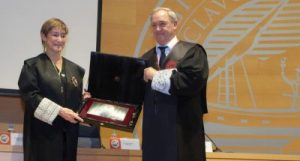 El Colegio de Abogados de Baleares entrega el I “Premio Enriqueta Pascual por la Igualdad” a Victoria Ortega