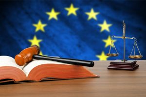 La independencia del abogado en el Derecho de la Unión Europea