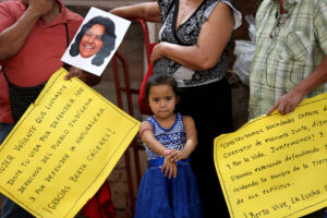 La Fundación Abogacía Española solicita, en el aniversario del asesinato de Berta Cáceres, el respeto a las garantías judiciales de los procesos pendientes