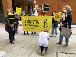 Acto de apoyo a Nasrin Sotoudeh en el Colegio de Abogados de Oviedo