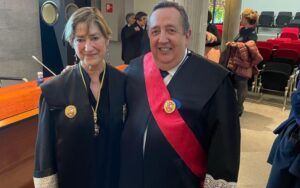 Carlos Fuentenebro recibe la Gran Cruz al Mérito al Servicio de la Abogacía