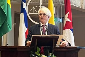 Salvador González traslada a la Abogacía iberoamericana la importancia de garantizar la previsión social en la profesión